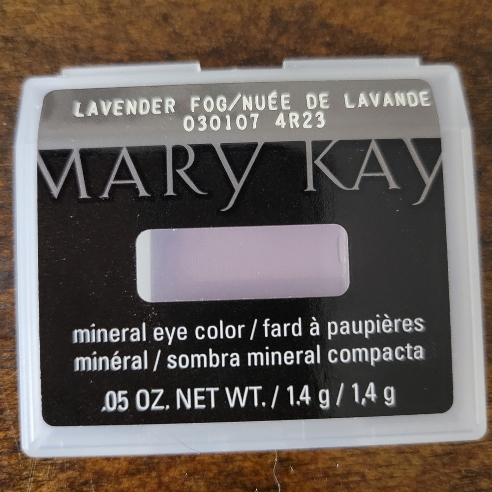 Marykay eyeshadow lavender fog
